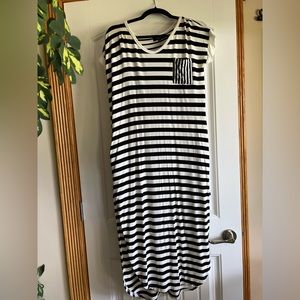 ‼️2 FOR $20‼️ Striped sundress